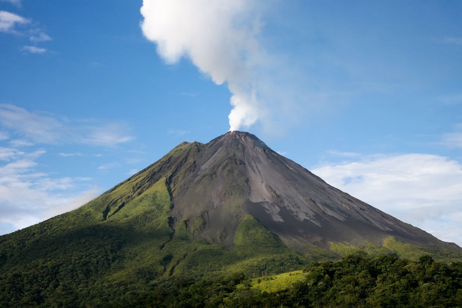 Arenal Volcano National Park